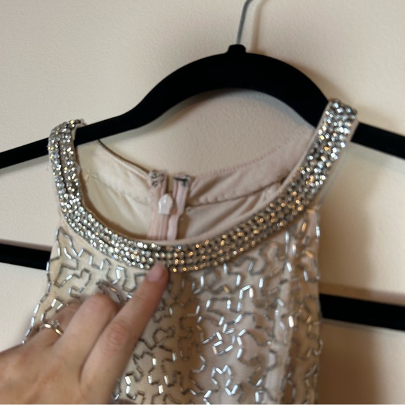 Mac Duggal Studded Halter Neckline Sheath Dress size 6 - Picture 6 of 11